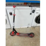 Red runner folding scooter