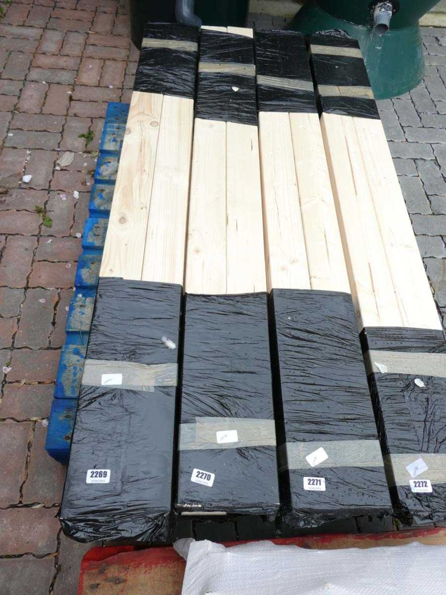 Wooden timber lengths