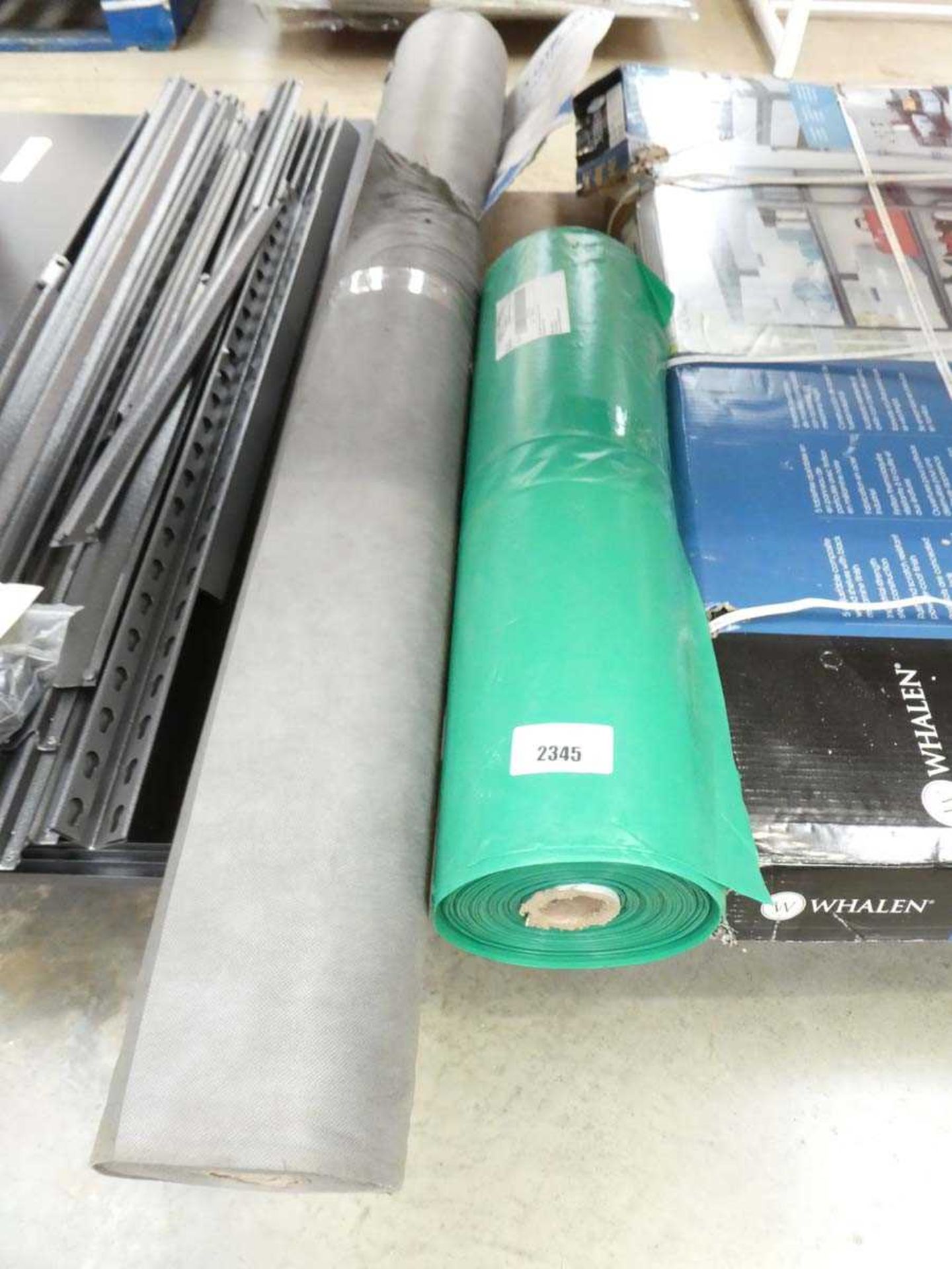 +VAT Roll of green vapor barrier (125m) with roll of roofing underlay