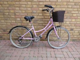 Pink Ammaco bike