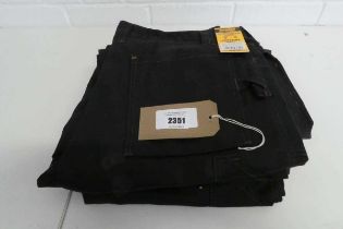 +VAT 4 pairs of Dewalt holster pocket work trousers (two W40 L32, two W38 L32)