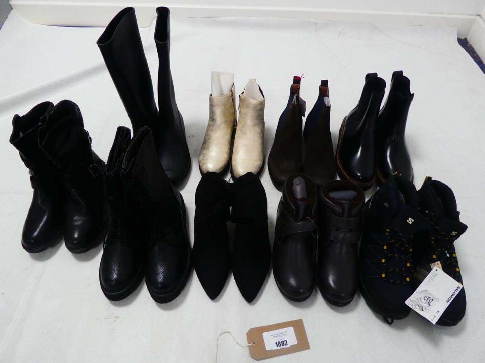 +VAT 9 x Pairs of boots to include Solomon, Truffle, etc