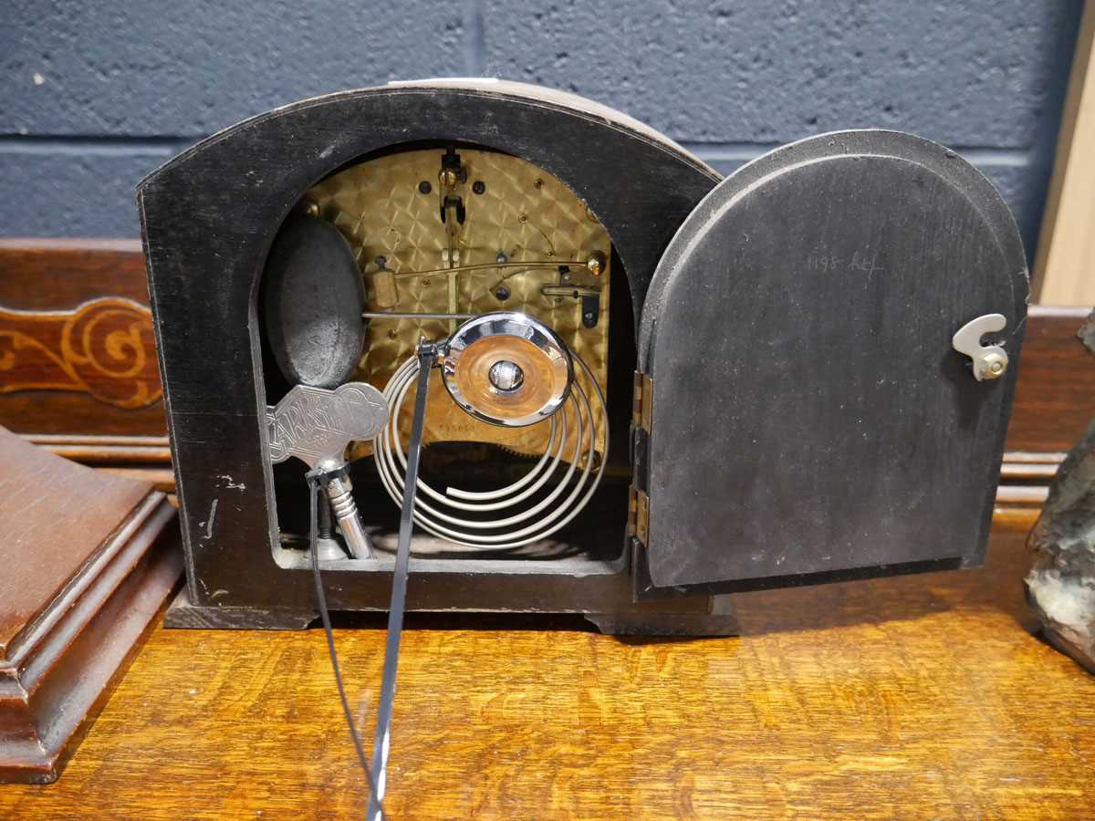 Edwardian mahogany cased Napoleon type mantle clock and a dark oak cased mantle clock - Image 2 of 4