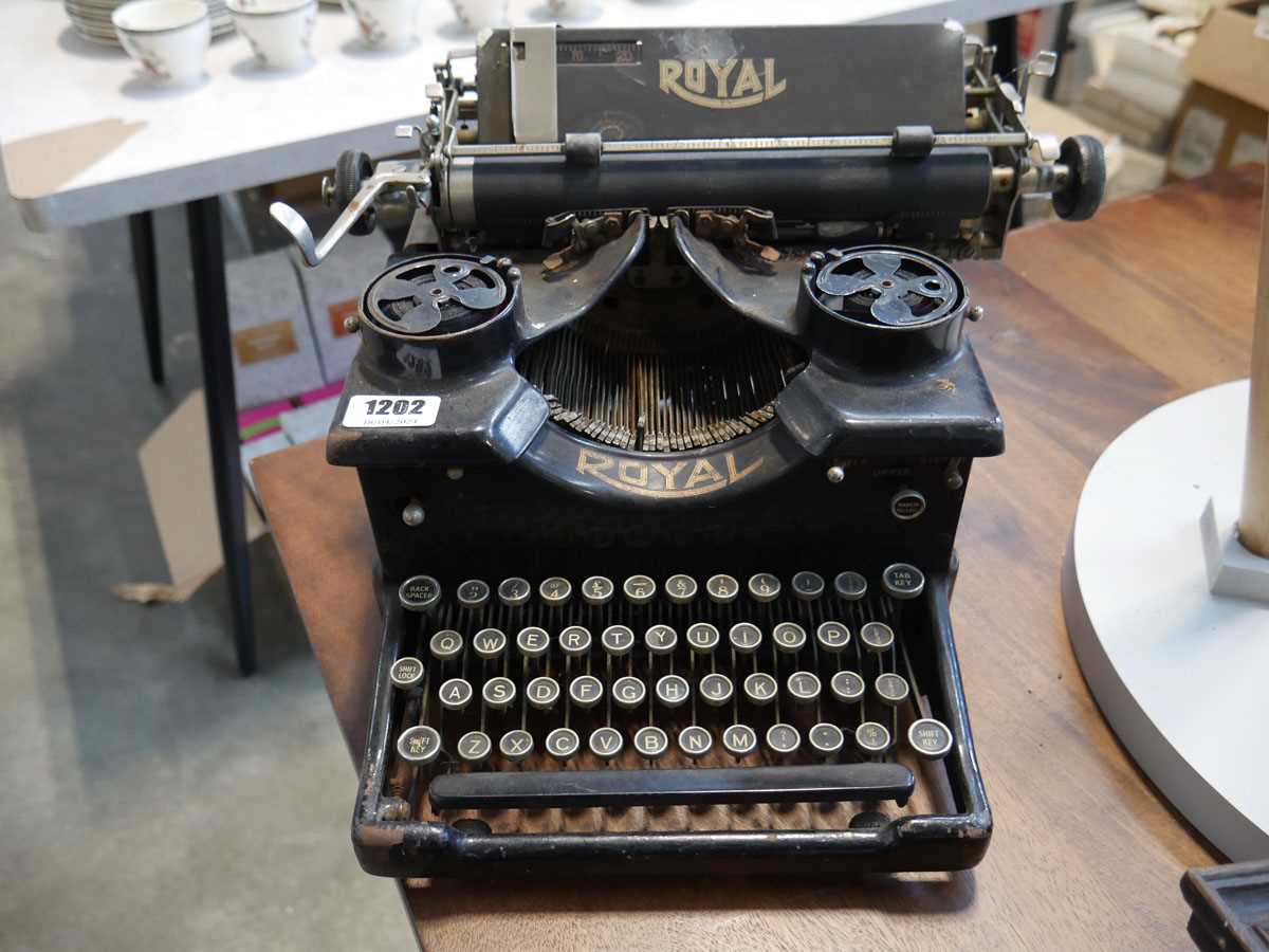 Royal Vintage typewriter