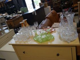Glass dressing table set, together with cut glass and crystal tumblers, wine glasses, decanters