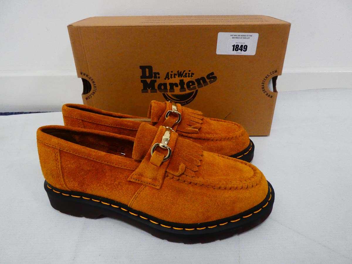 +VAT Boxed pair of Dr Martens desert oasis suede snaffle loafer in light tan size UK8