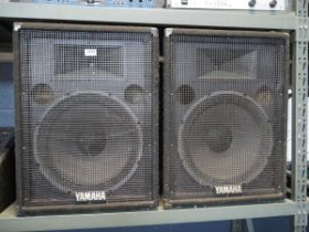 2 Yamaha cabinet loud speakers
