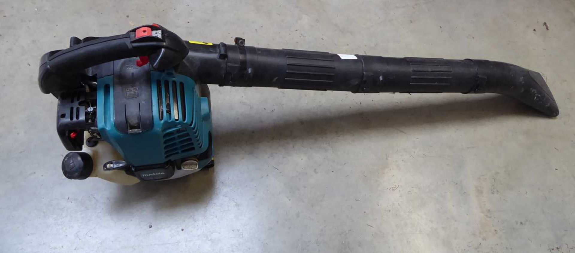 Makita BHX2501 petrol leaf blower - Image 2 of 2