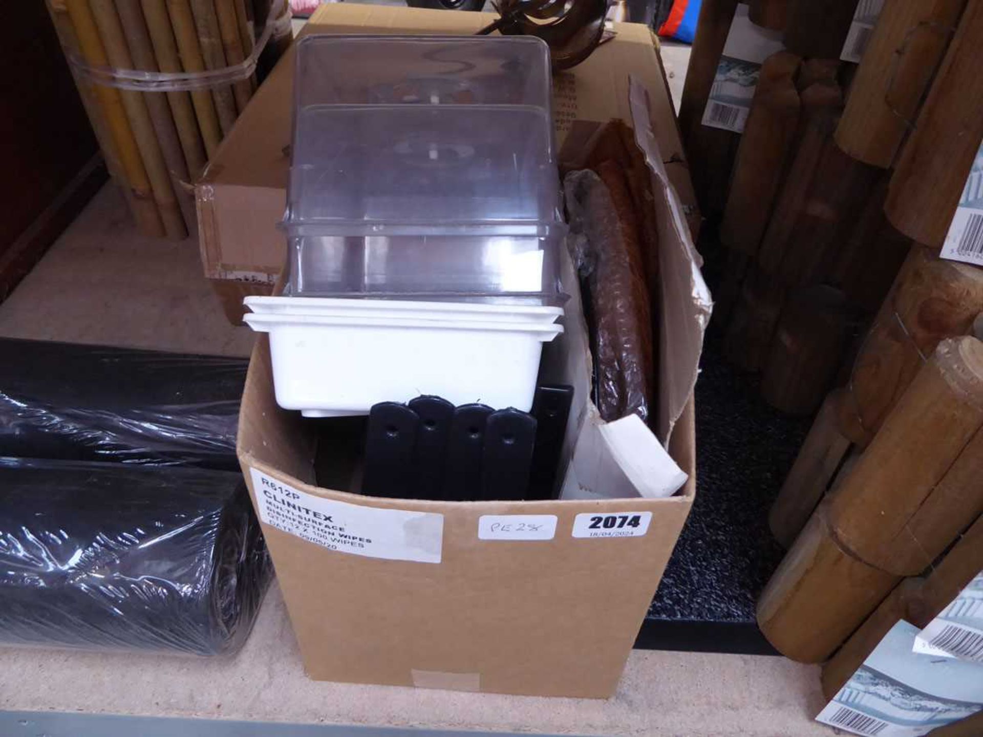 Box containing qty of various hanging basket equipment to include brackets, liner etc