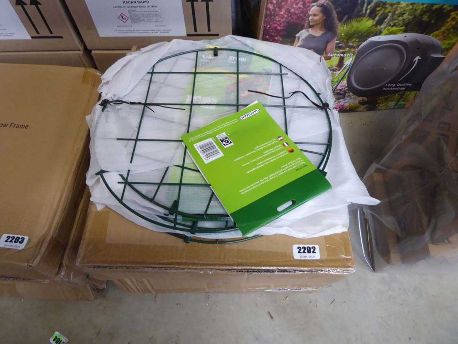 2 boxes containing approx. 20 garden grow plant support mesh