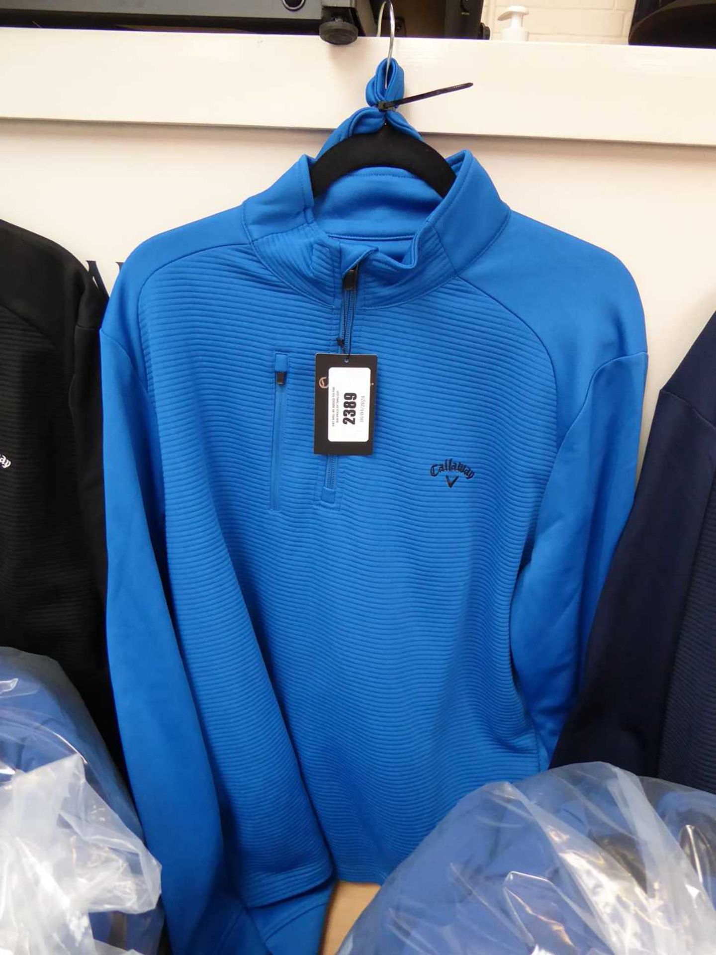 +VAT 2 Callaway quarter neck zip up long sleeve tops in blue (size M)