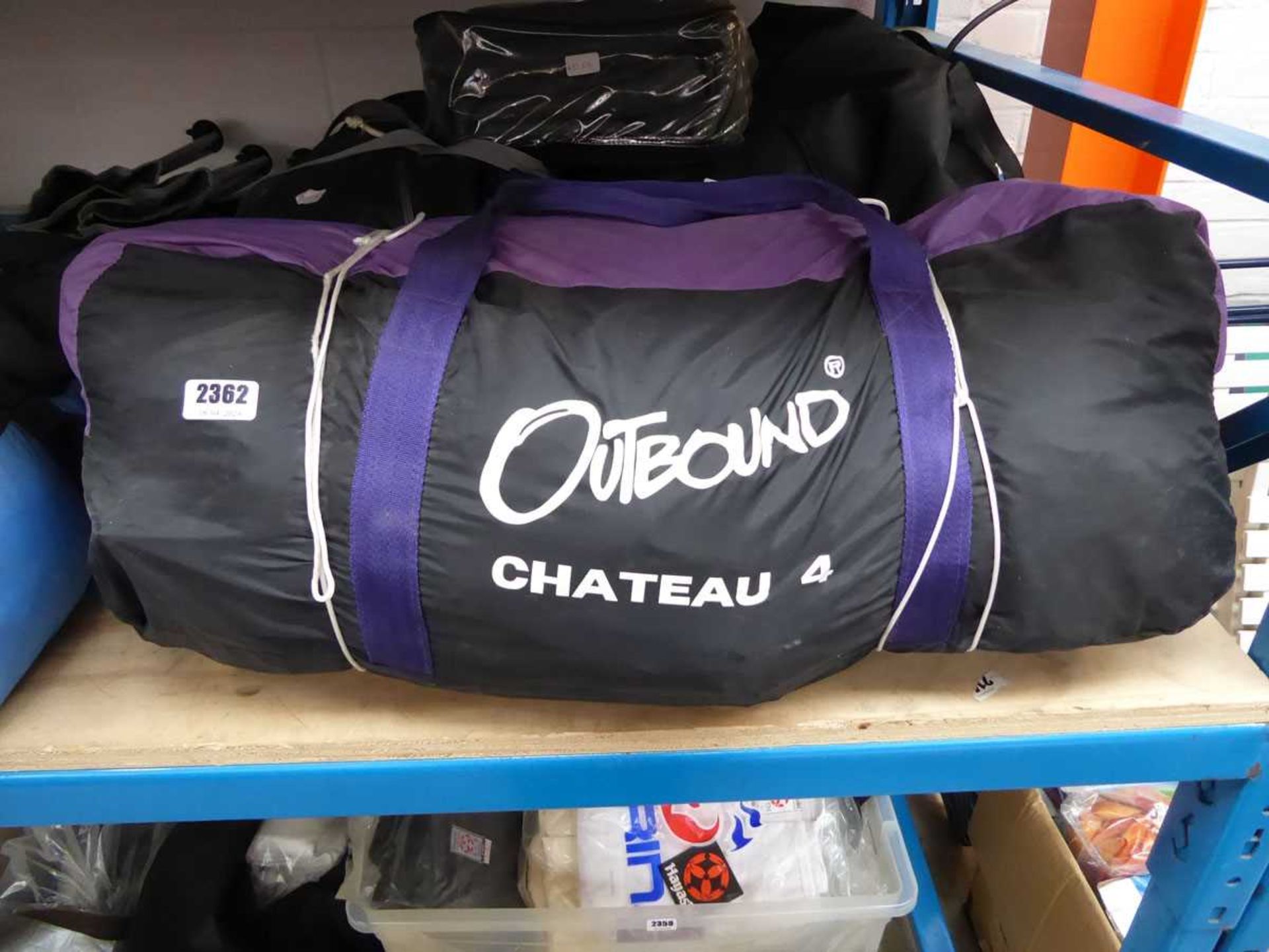 Outbond chateau 4 person tent