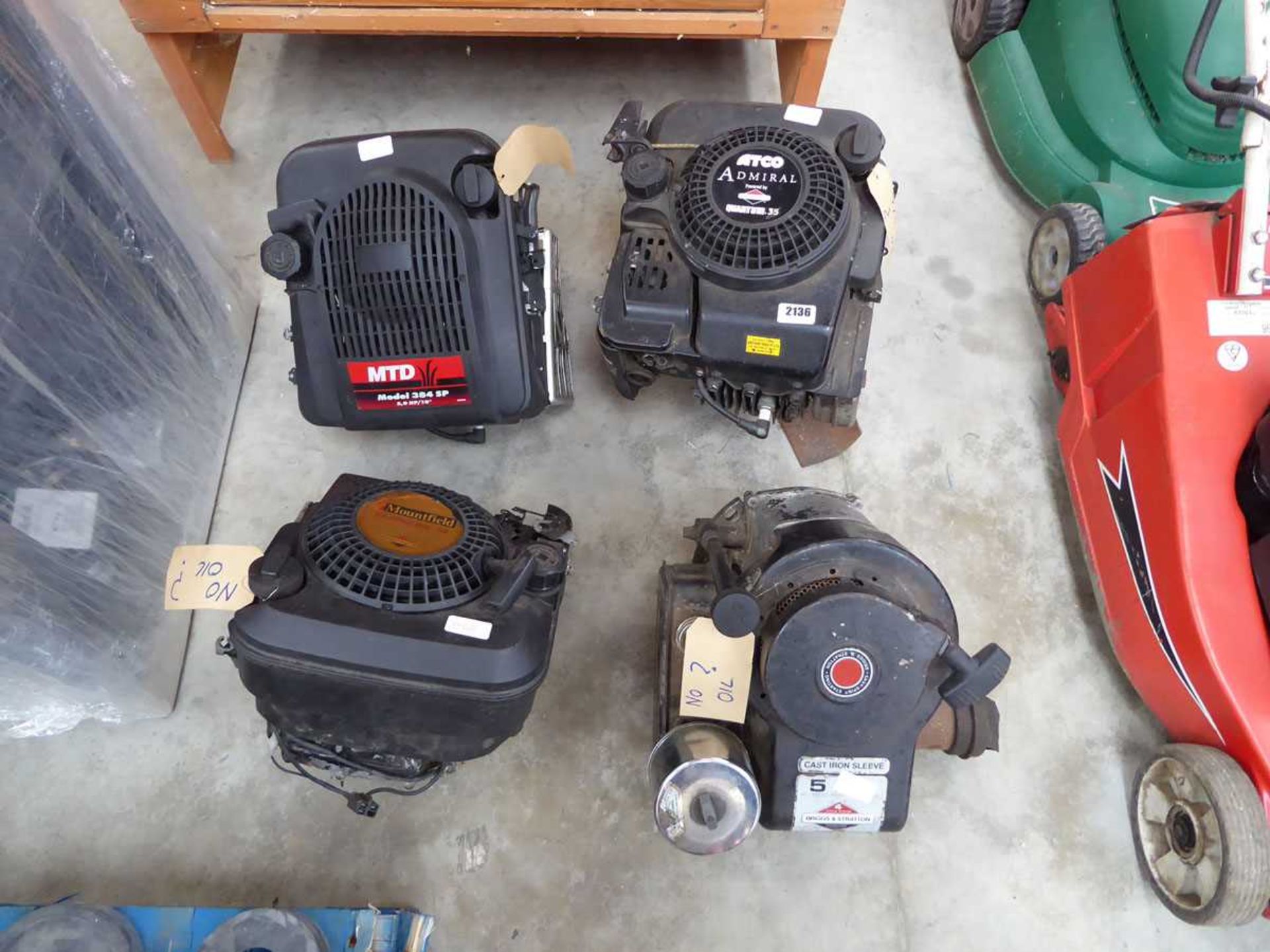 4 Briggs & Stratton lawn mower engines