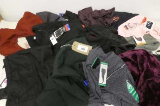 +VAT Approx. 20 items of mens and womens clothing to include t-shirts, jumpers, trousers ect.