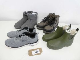 +VAT Mixed bag of mens and womens shoes. To include Skechers, Weatherproof & Kirkland.