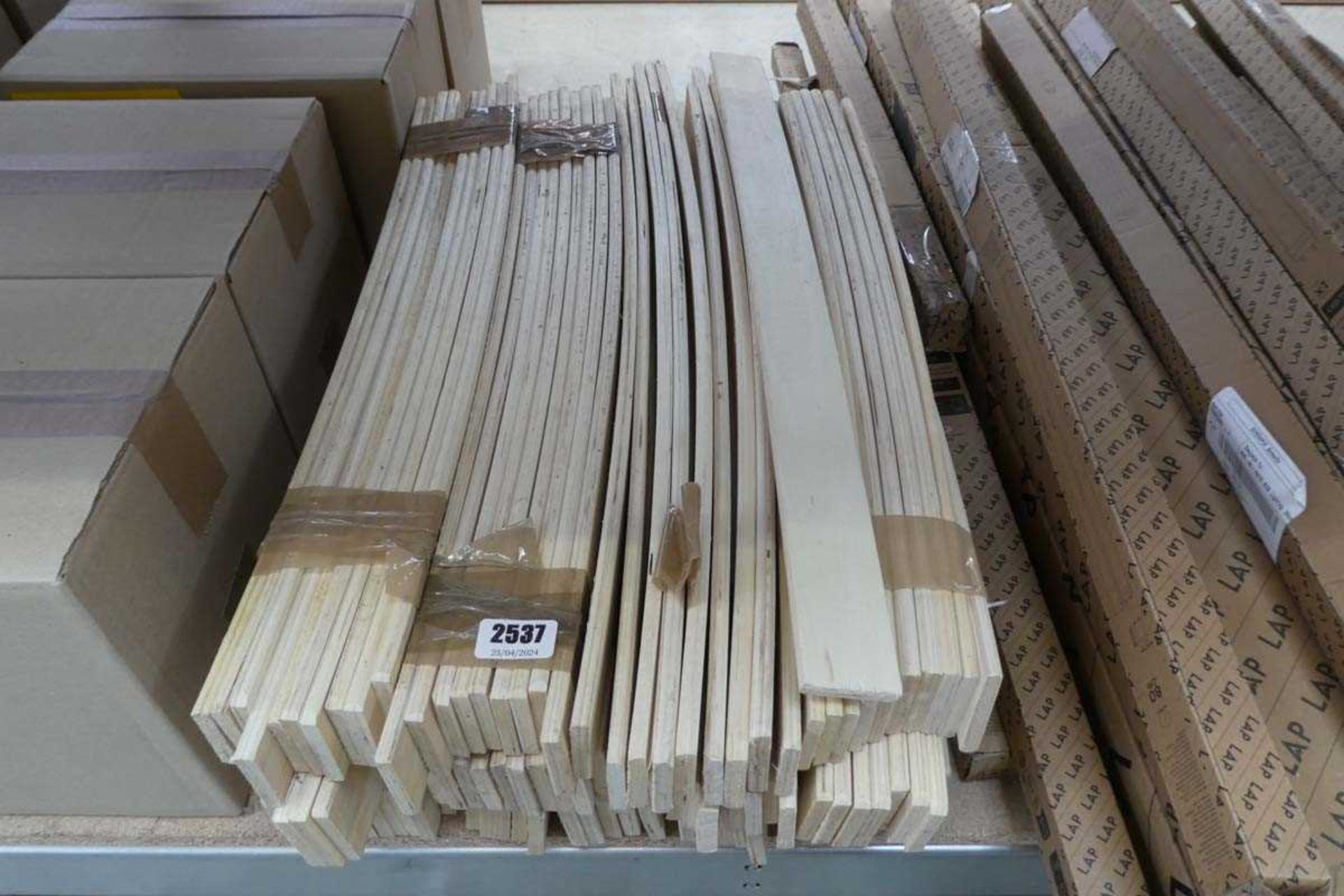 Large qty of pine wooden slats