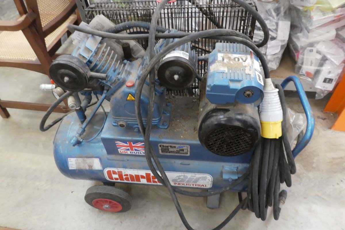 Clarke industrial 110V air compressor with hose - Image 2 of 2