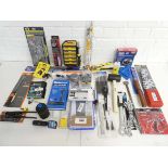 +VAT Large quantity of assorted mixed tooling to include a 21 piece metric tap and dye set, Trend