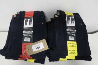 +VAT Approx. 20 pairs of ladies jeans by Bandolino
