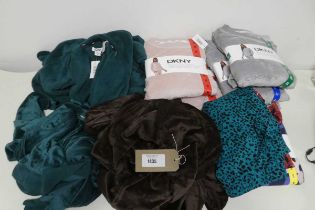 +VAT Approx. 15 DKNY ladies loungewear & Pyjamas.