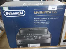 +VAT De'Longhi Magnifica Evo coffee machine