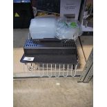 +VAT Unboxed Sabatier expandable dish rack together with Cafe Express plastic containers and lids