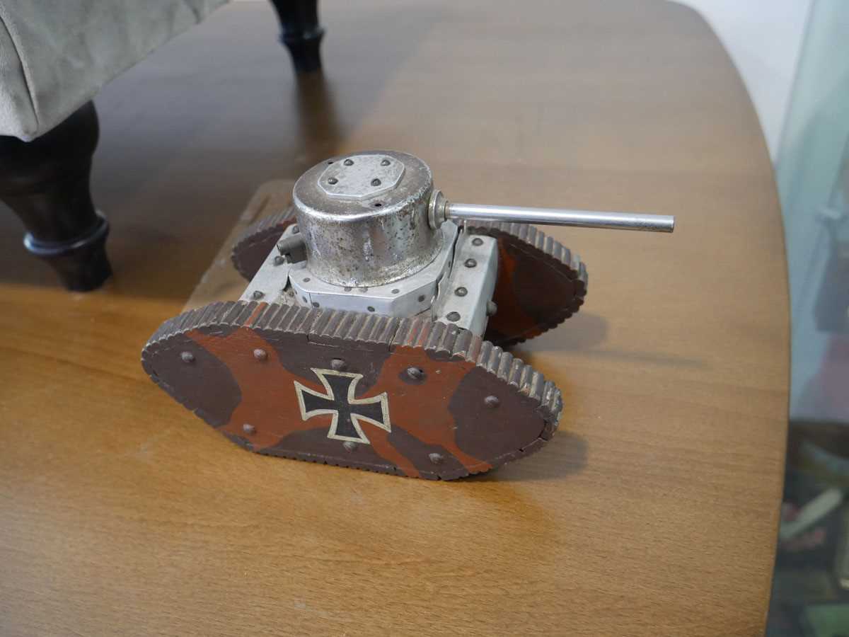 Scratch built metal and wooden model of tank - Image 2 of 2