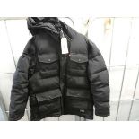 +VAT Mens Levi's coat in black size XL