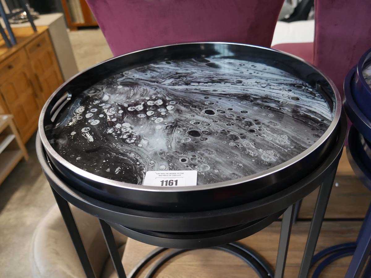 +VAT Nest of 2 circular tray top occasional tables - Image 2 of 2