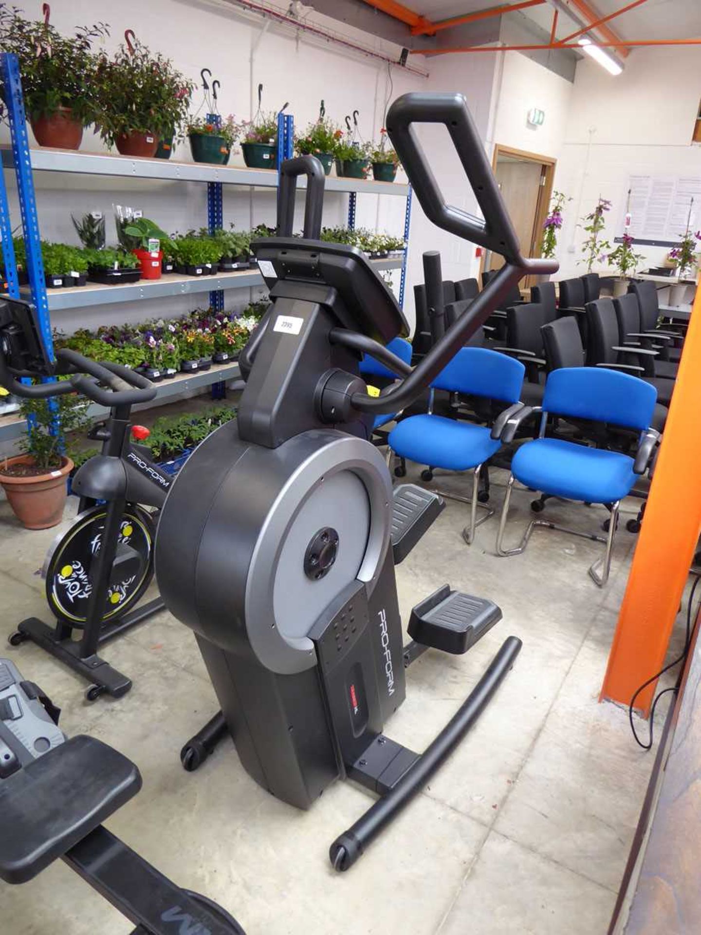 +VAT Proform trainer HL exercise machine