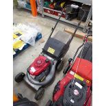 Honda IZY self propelled petrol lawn mower