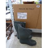 Box containing 5 pairs of green traditional half length wellington boots size UK 4