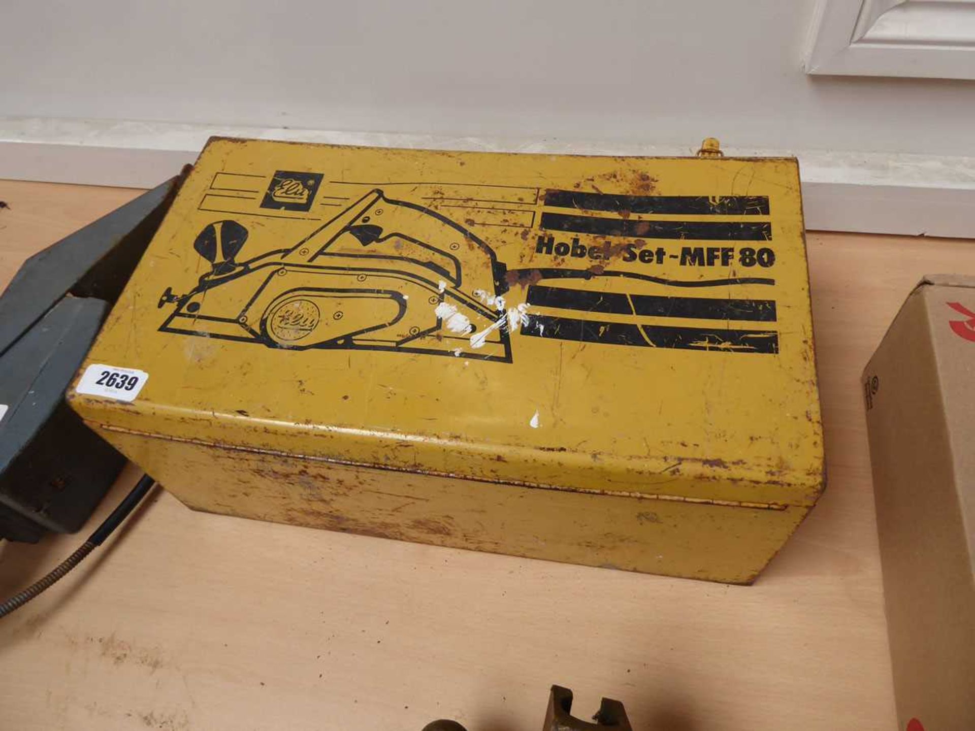 Cased electric planer - Image 2 of 2