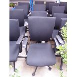 Set of 5 black cloth office armchairs