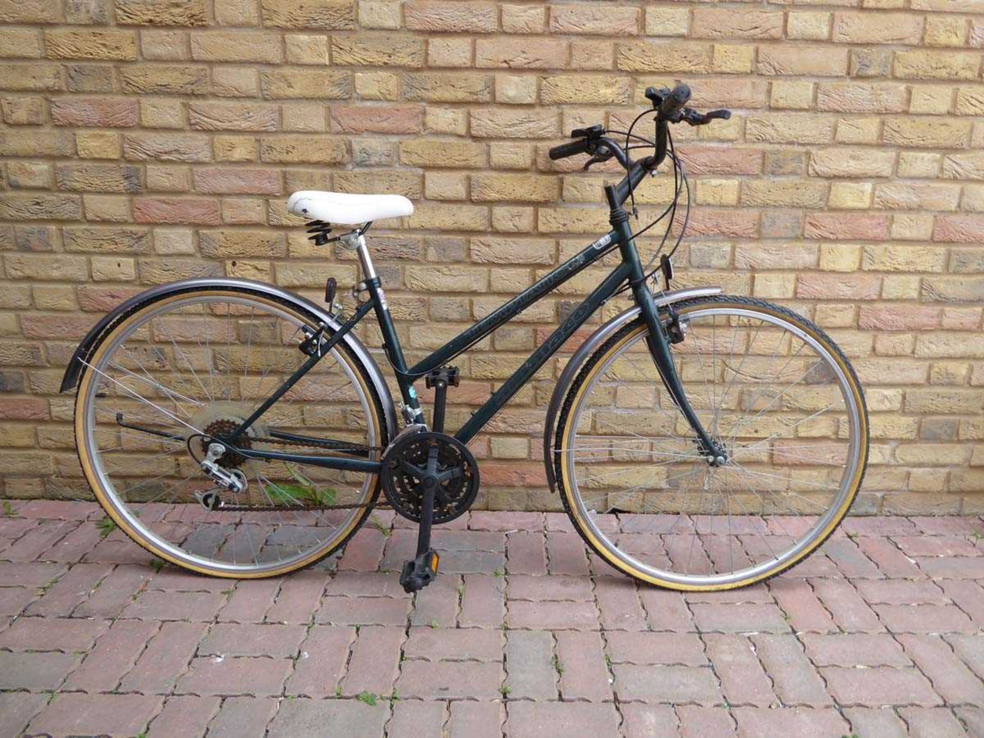 Town bike in green and silver