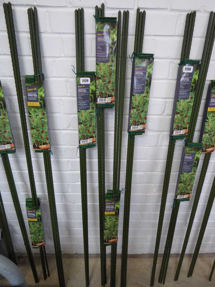 4 tomato plant support frames (1.5 x 0.3m.)
