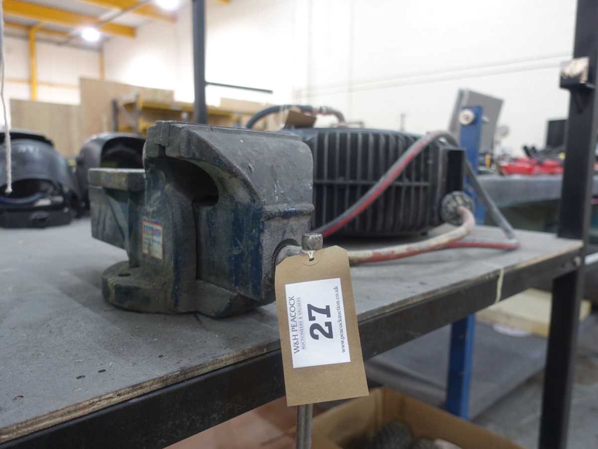 +VAT Sealey 150mm enginers bench vice - Image 2 of 2