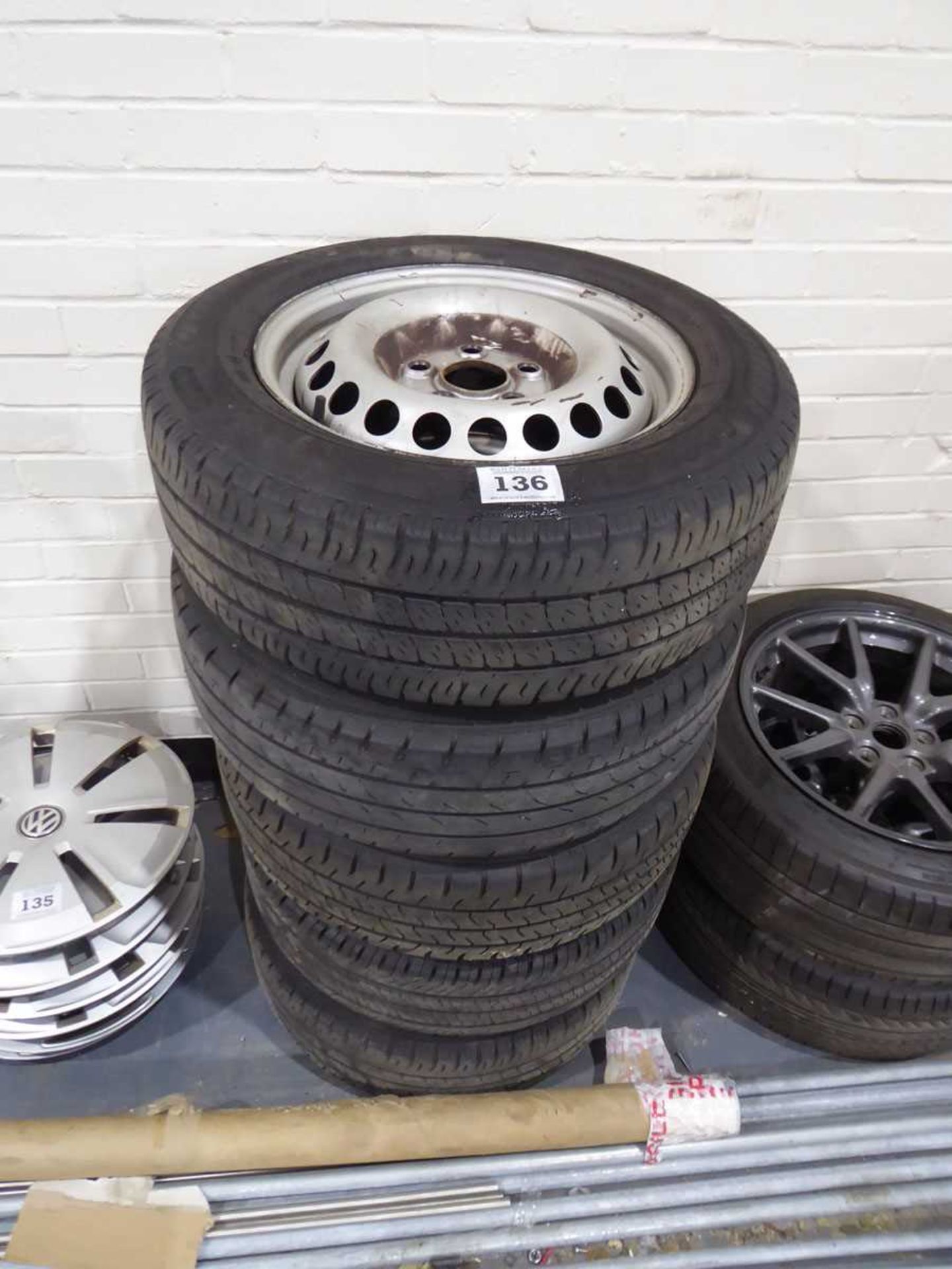 +VAT 5 205-65R 16C wheels and tyres