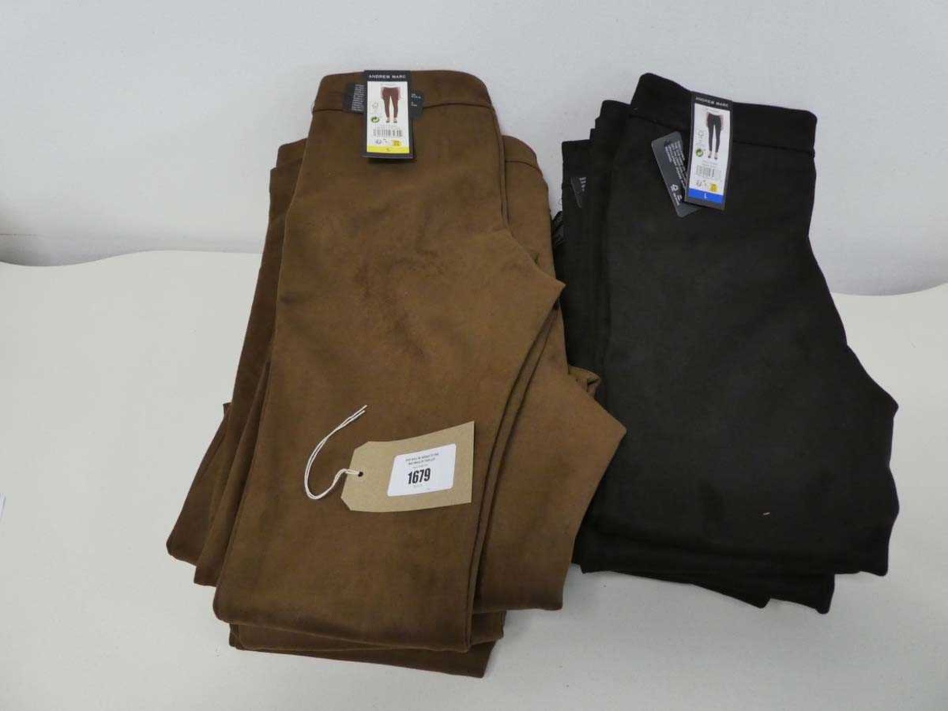 +VAT Approx. 20 pairs of womens trousers by Andrew Marc