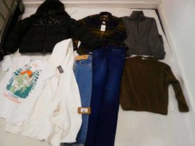 +VAT Selection of clothing to include Levis, Finisterre, Barbour, etc