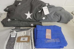 +VAT 2 grey and white star design poncho towels, 1 grey poncho towel, set of 4 royal blue Egyptian