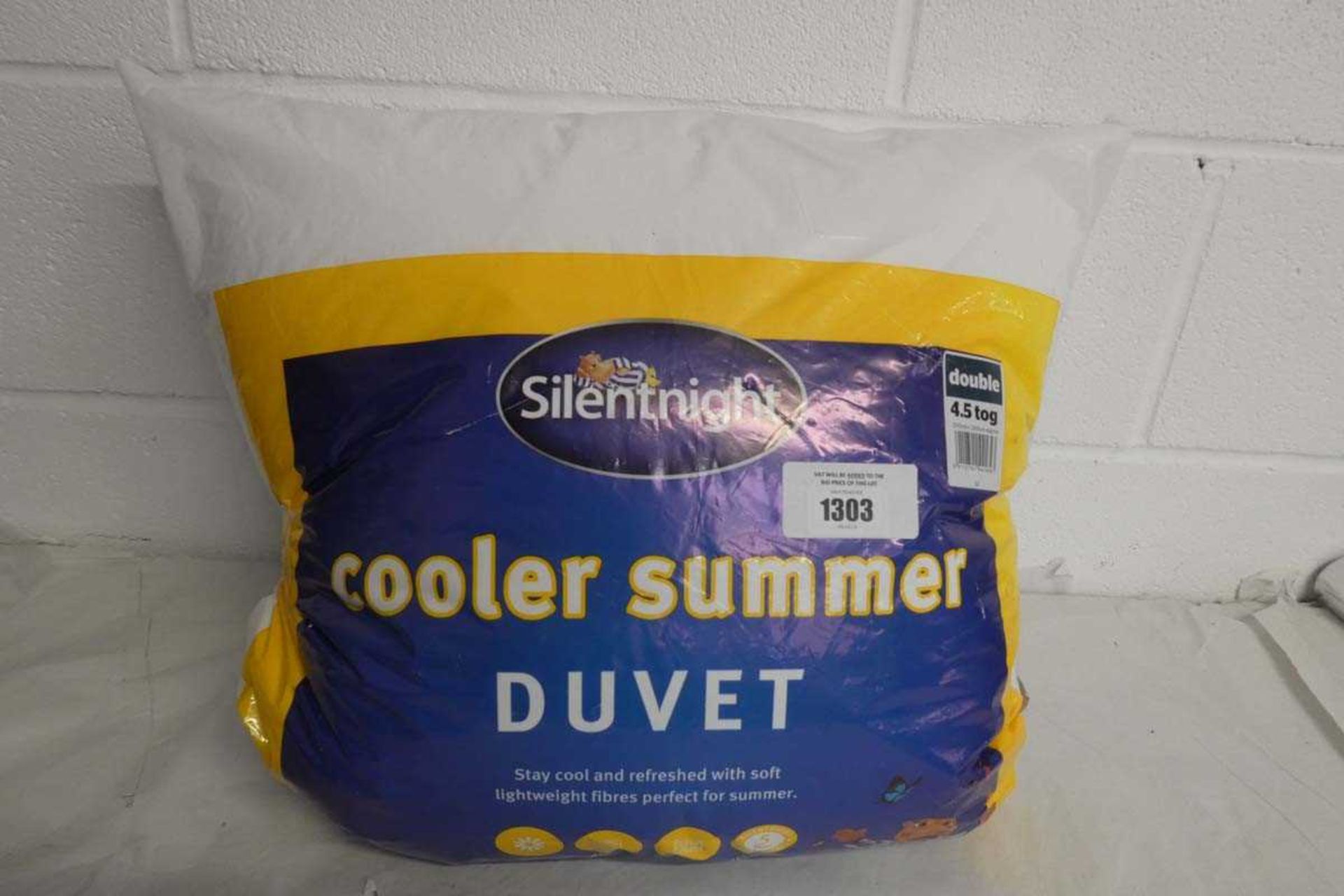 +VAT Silent Night 4.5 tog summer duvet (double)