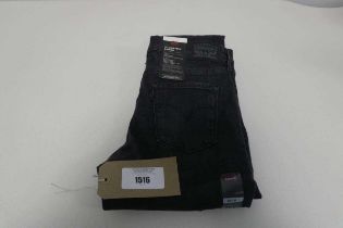 +VAT Ladies Levi shaping skinny jeans. Size 28w x 32l.