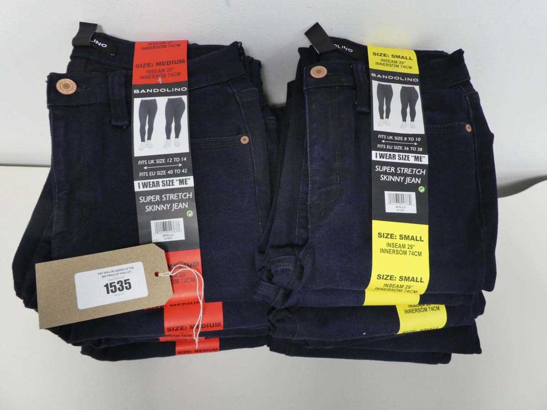 +VAT Approx. 20 ladies Bandolino skinny jeans