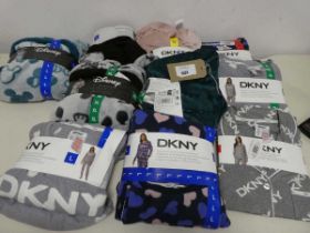 +VAT Mixed bag of ladies loungewear / pyjama sets by DKNY, Calvin Klein or Disney