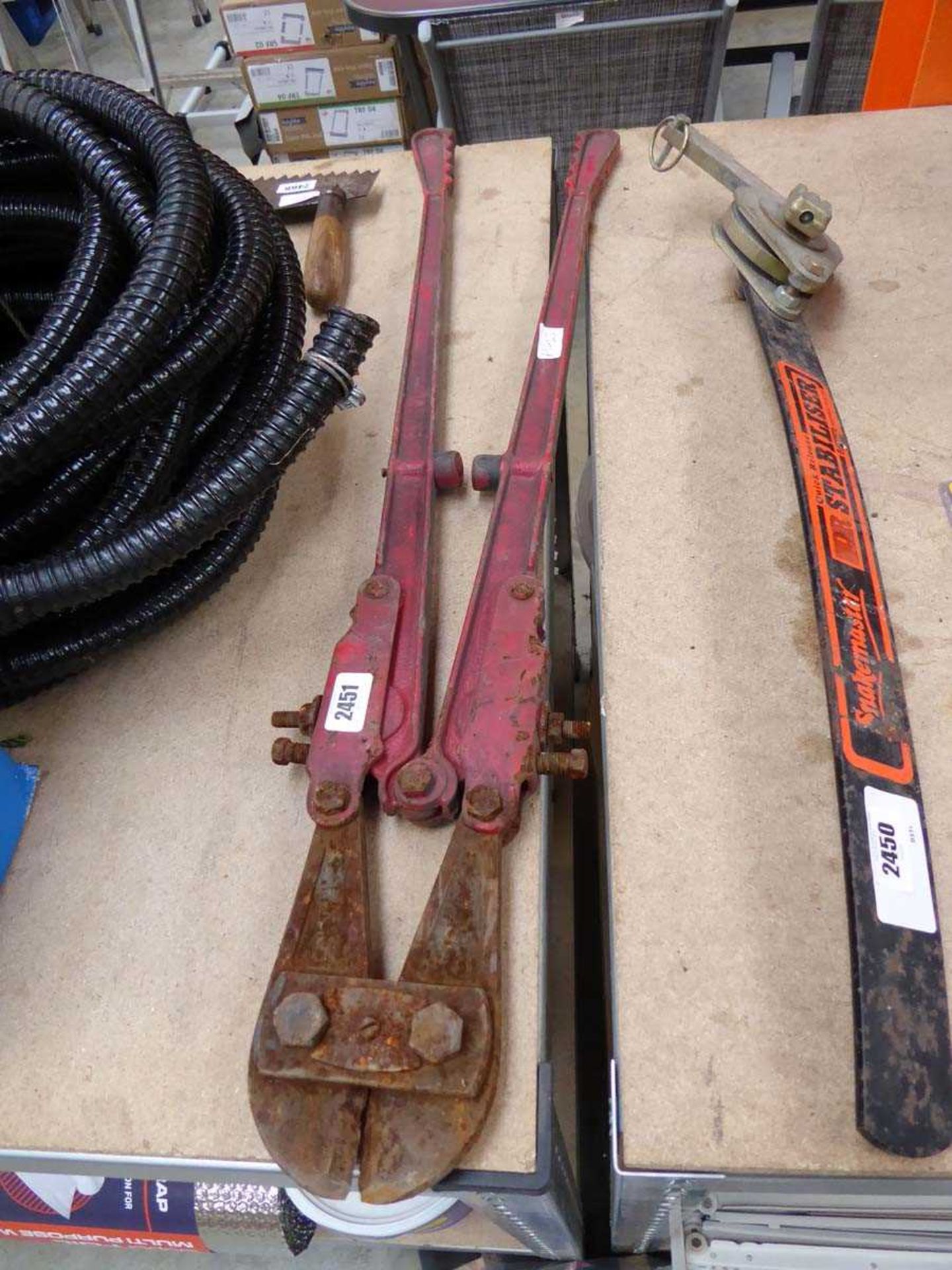 Large pair of bolt croppers