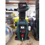 +VAT Bosch Universal Aquatak 135 electric pressure washer with hose and lance
