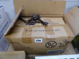 Box containing approx. 24 sets of modern reproduction cast iron gardeners keys