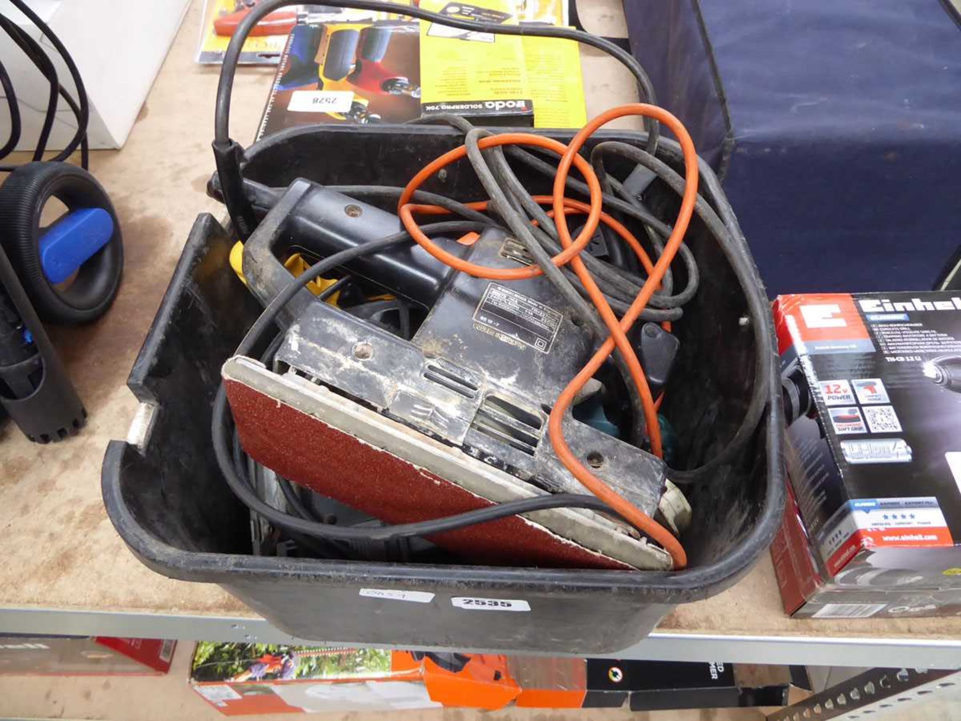 Crate containing mixed electrical tooling incl. jig saw, sander, etc.