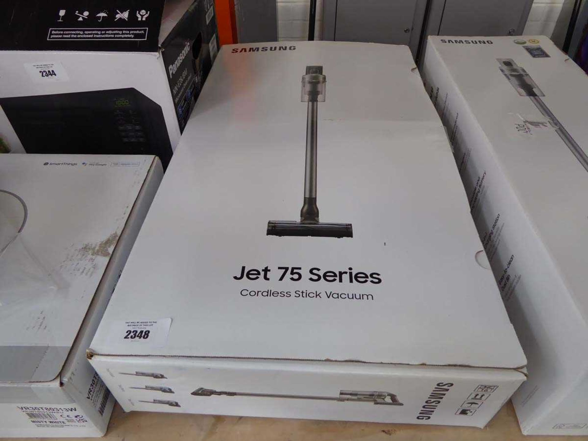 +VAT Boxed Samsung Jet 75 cordless stick vacuum cleaner